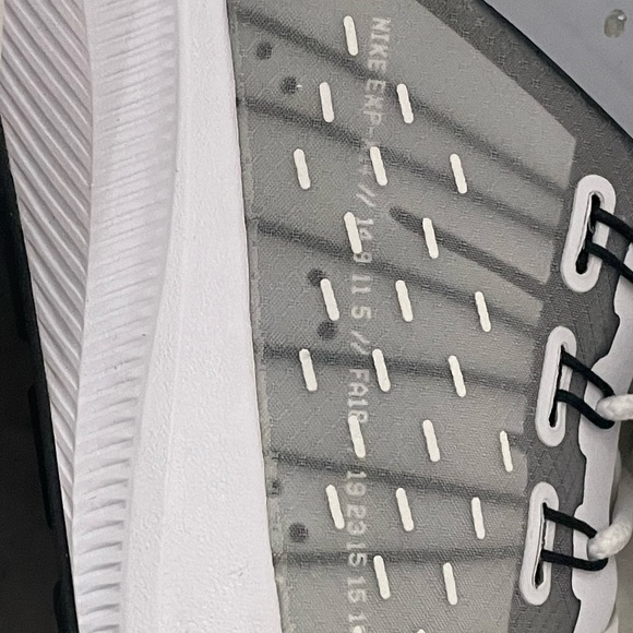 Nike x-14 limited edition new in box size 7.5 men - Picture 5 of 9